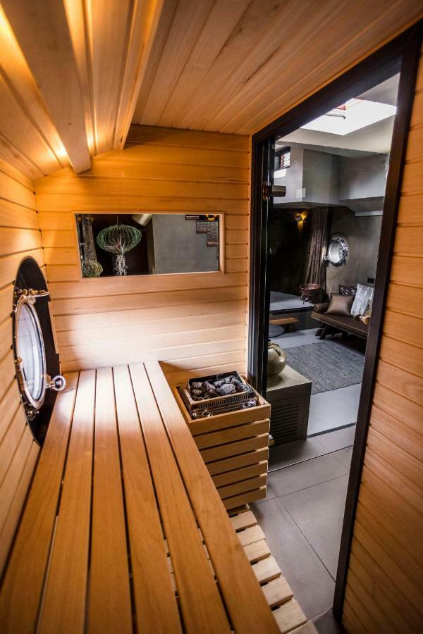 Boat & Boost Amsterdam Bed and Breakfast Exteriör bild